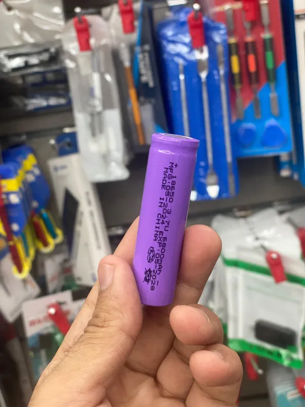 Rechargeable Li-ion 18650 Battery 1500mA Tested Capacity (Purple)