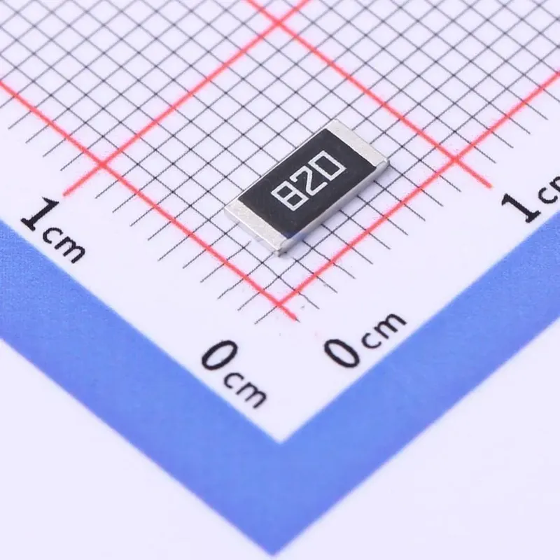 مقاومة SMD من FOJAN بقيمة 82 أوم وقدرة 2 واط وحزمة 2512