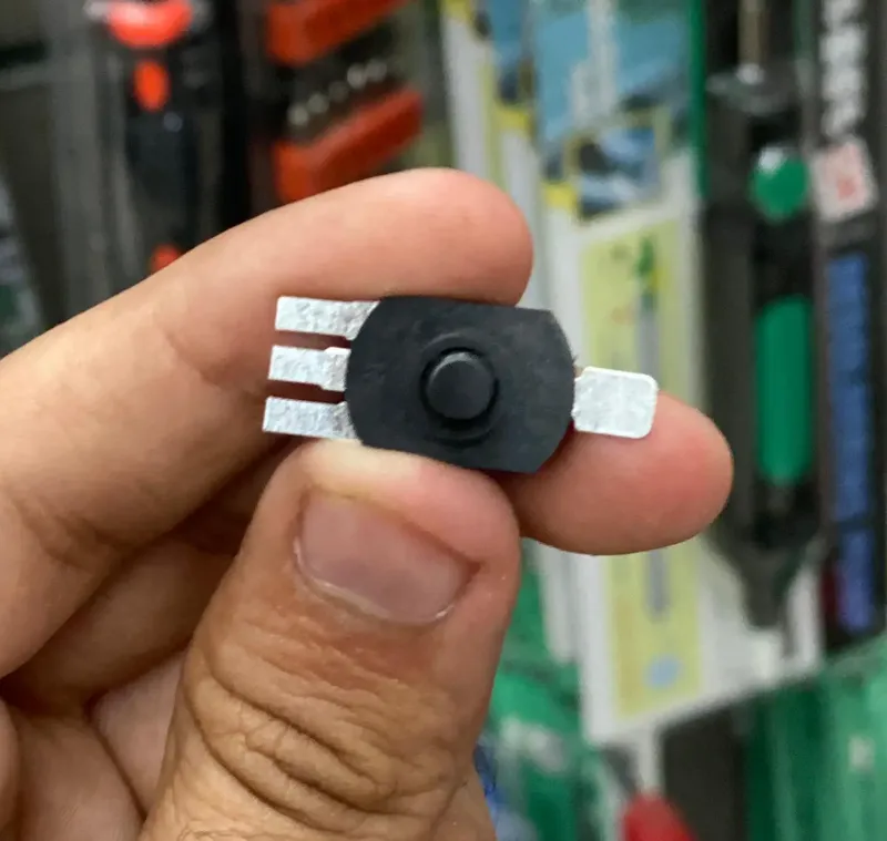 مفتاح ضغط ذاتي القفل بيضاوي 1612YD بأربعة أطراف ونوع SPTT