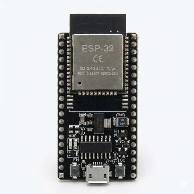 لوحة تطوير ESP32 ذات 38 دبوساً مع CH340 وMicro-USB (واي فاي + BLE)