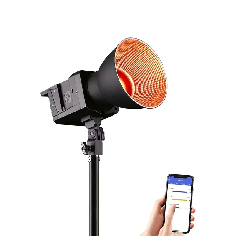 مصباح فيديو LED RGB من SUTEFOTO الطراز P100 بقدرة 100 وات للاستخدام الداخلي والخارجي