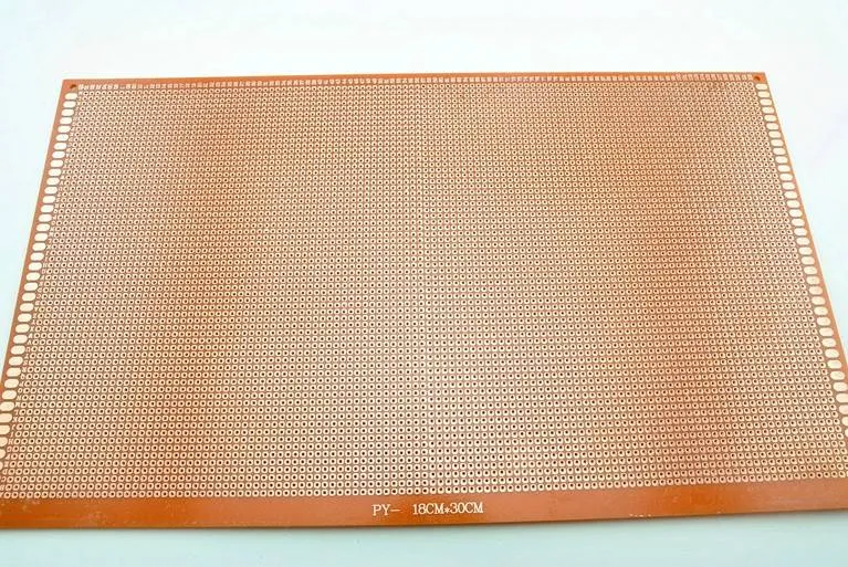 Universal Perforated PCB Board 9 x 14.5 cm, 2.54 mm Pitch