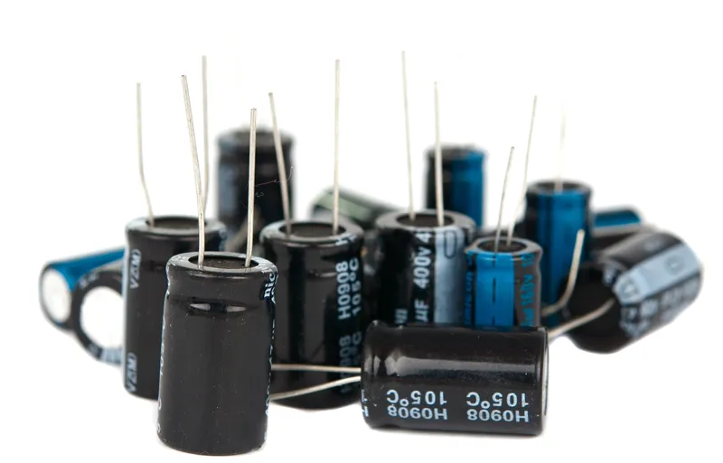 470 µF 50V Electrolytic Capacitor