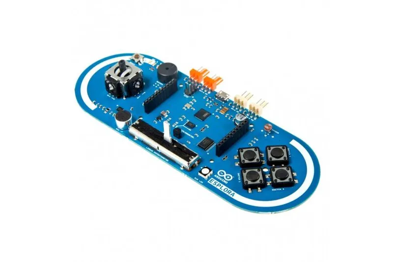 Arduino Esplora بمتحكم ATmega32U4 ومستشعرات مدمجة