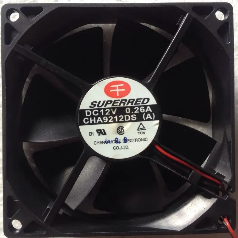 مروحة تبريد DC من SUPERRED موديل CHA9212DS بجهد 12 فولت وقطر 92 مم