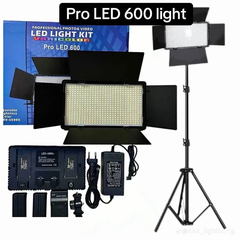 طقم إضاءة فيديو LED ثنائي اللون محمول U600