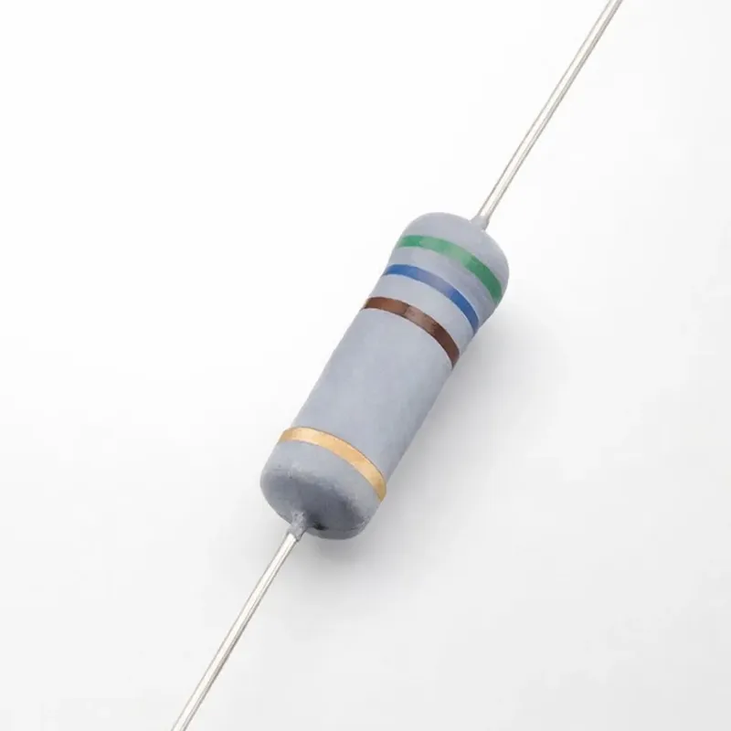 Carbon Resistor 560Ω 2W Through Hole