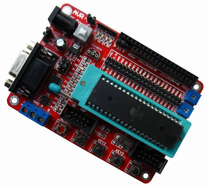 لوحة تطوير AVR ATmega16/32 بنظام الحد الأدنى