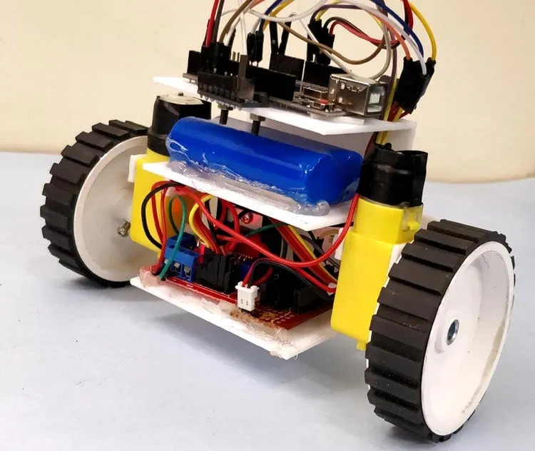 كيت روبوت متزن ذاتيًا DIY (Arduino Uno وMPU-6050 وL298N) V1