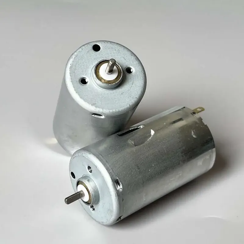 RP390-ST-24100 DC Motor 12V–24V 9426 RPM with D-Shaft