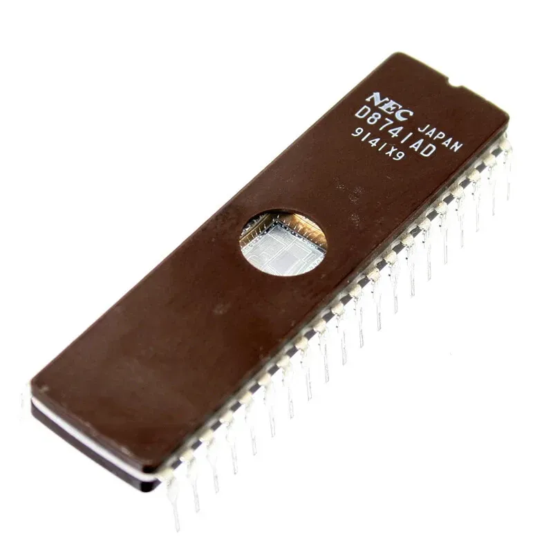متحكم تابع D8741AD ثماني البت بذاكرة UV-EPROM وغلاف DIP-40
