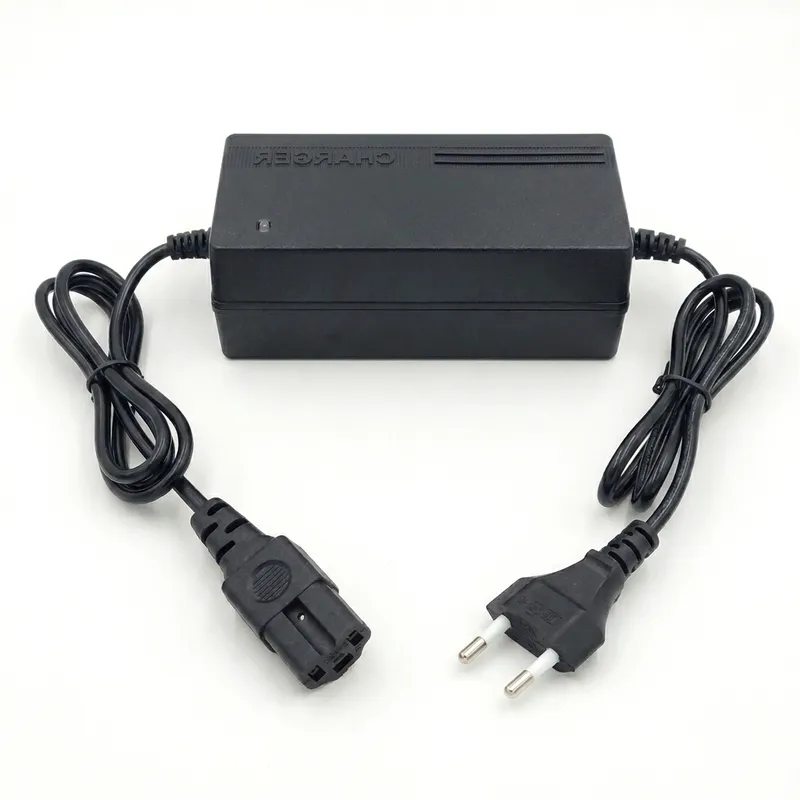 Lithium-ion Battery Charger 6S 24V 20A with IEC-C13