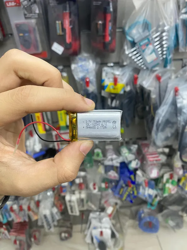 Polymer Li-Ion Battery 3.7V 750mAh 40x25mm (102540)