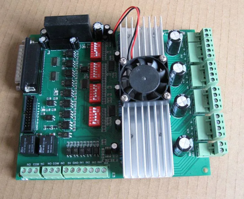 بطاقة واجهة CNC مع تعريف محرك TB6600 رباعي المحاور 4.5 أمبير