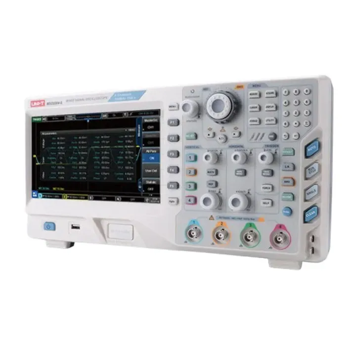 راسم اهتزاز مختلط الإشارات UNI-T UPO2204 بأربع قنوات 200 ميجاهرتز