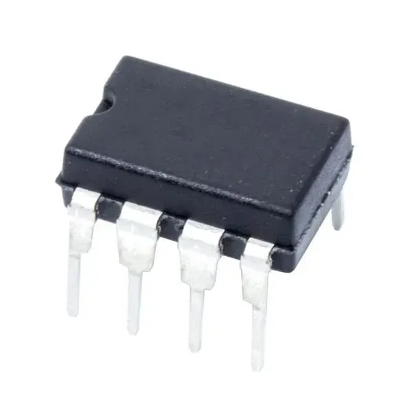 مكبر عمليات UA741 للأغراض العامة بغلاف DIP-8