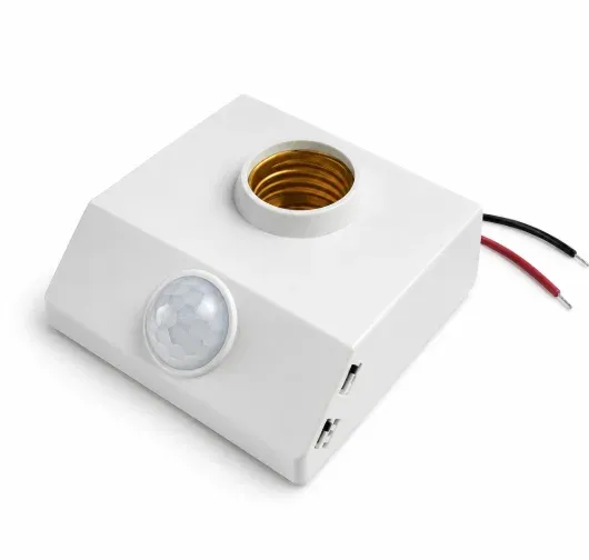 220V PIR Motion Sensor Switch with Built-In Lamp Holder
