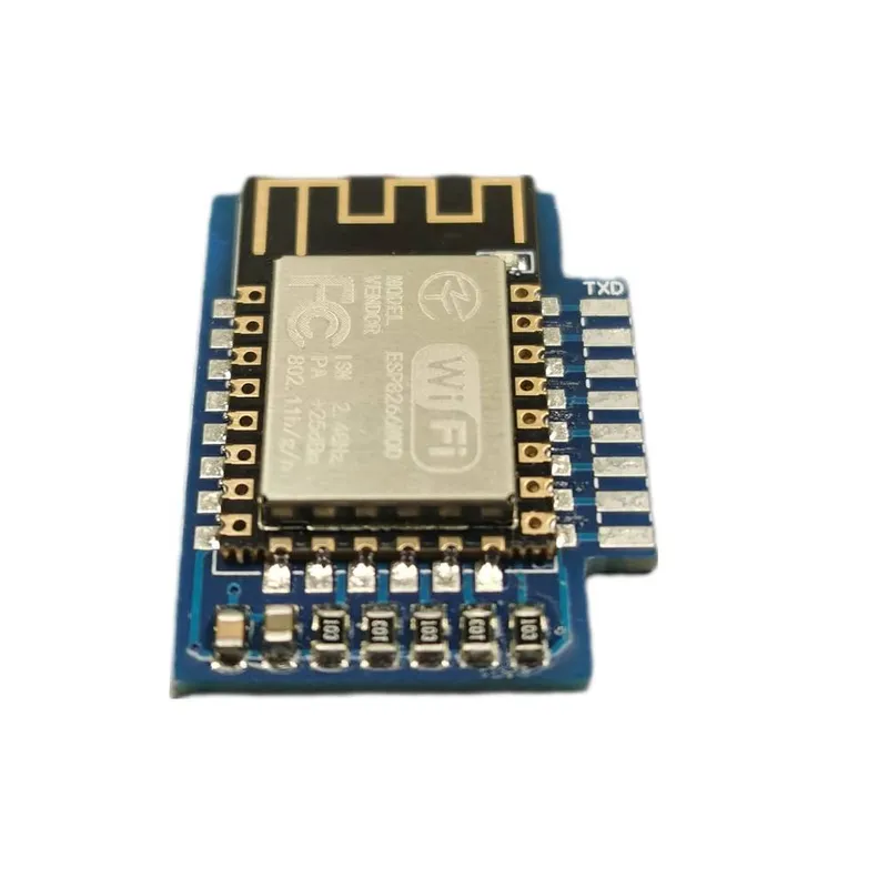 وحدة واي فاي ESP8266 ESP-12 بتركيب رأسي