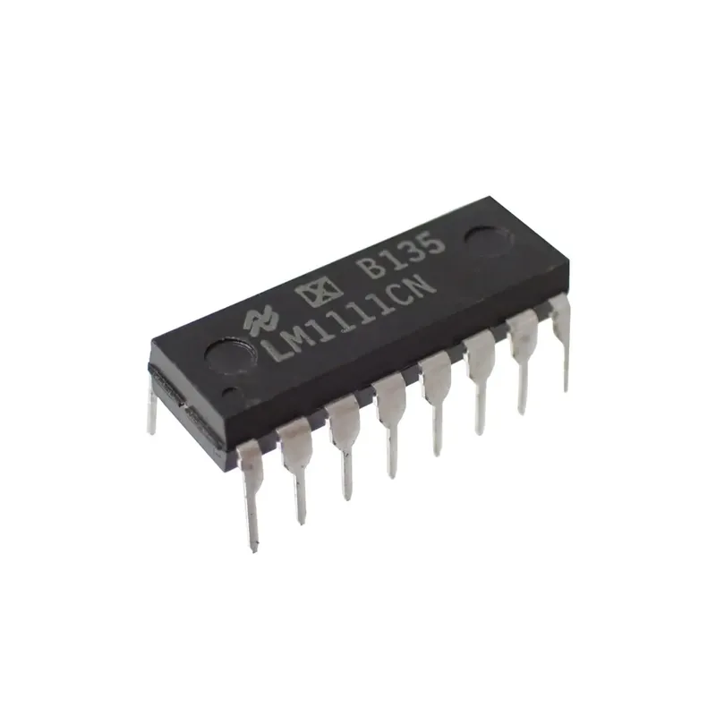 LM1111CN Voltage Comparator IC DIP-16
