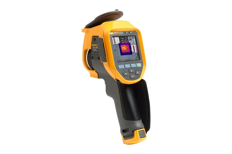 كاميرا تصوير حراري Fluke Ti401 PRO بدقة 640 x 480