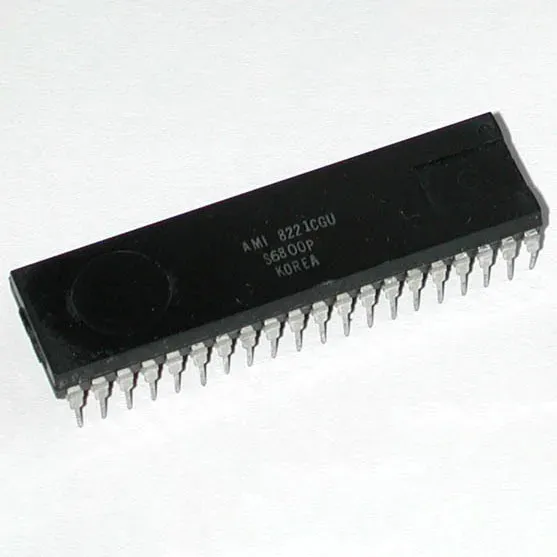 AMI S6800P 8-Bit Microprocessor 1MHz DIP-40