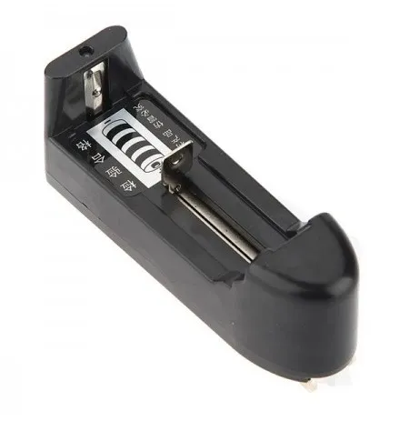 18650 Li-Ion Single-Cell Battery Charger, 4.2 V 450 mA