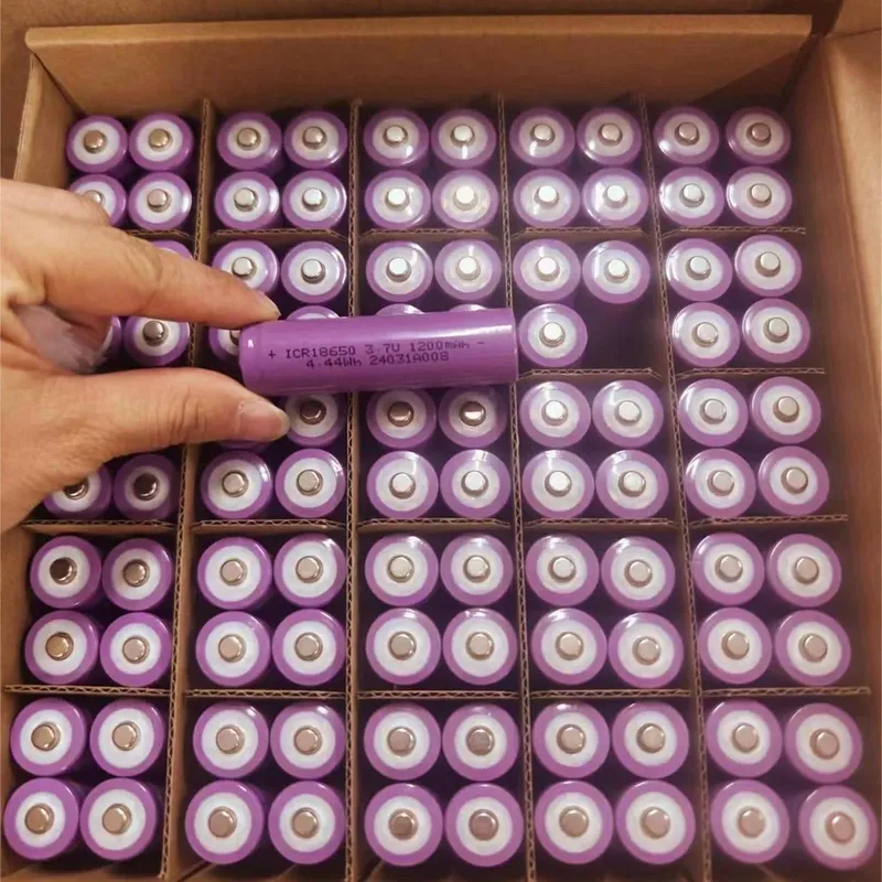 18650 Li-ion Rechargeable Battery 3.7V 1200mAh