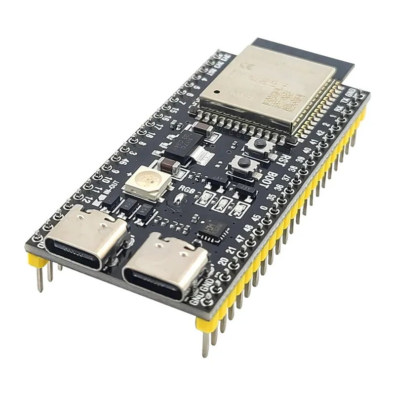 لوحة تطوير ESP32-S3 مع Wi-Fi وBluetooth