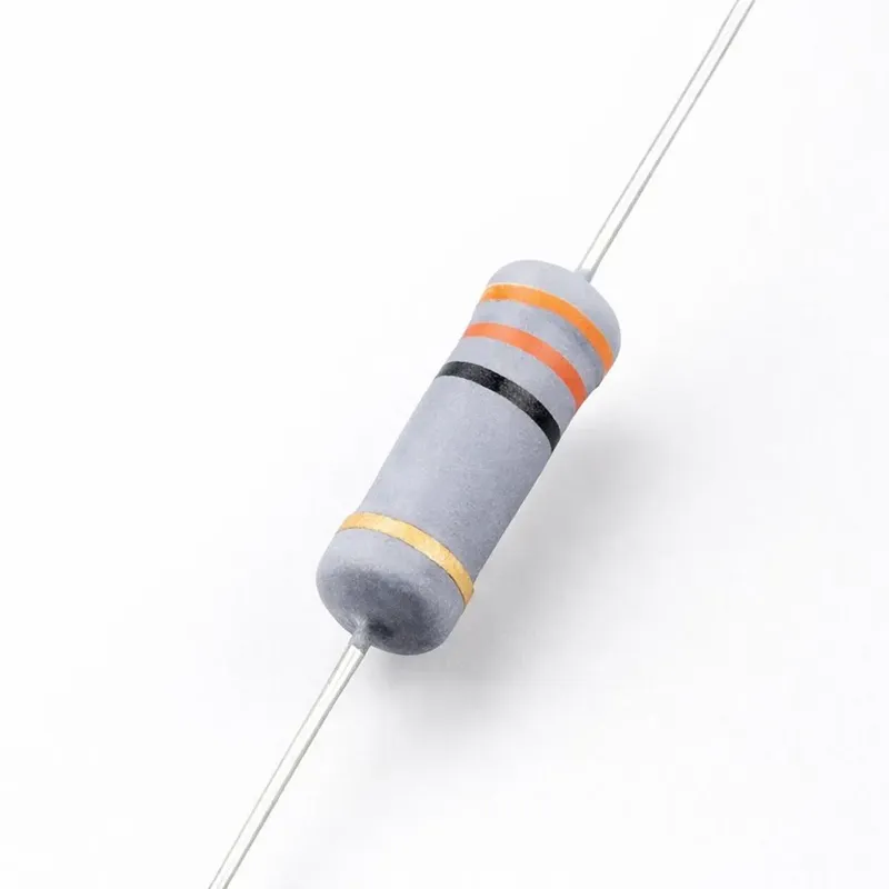 Carbon Resistor 33Ω 2W Through Hole