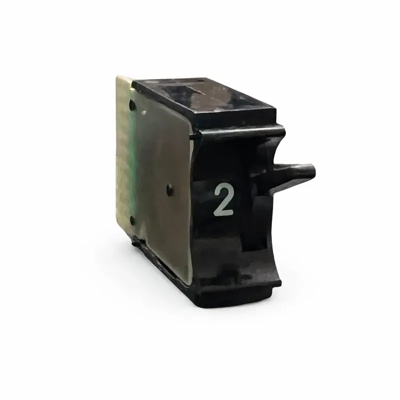 مفتاح عجلة إبهامية Cherry L20-01A بعشرة أوضاع وأحد عشر طرفاً