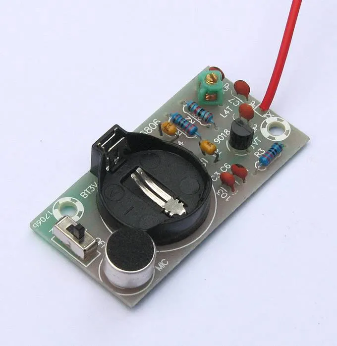 Simple FM Wireless Microphone Transmitter DIY Kit (80-108 MHz)