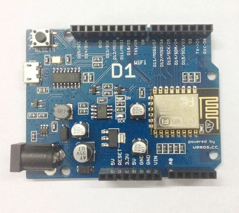 لوحة ESP8266EX من نوع D1 متوافقة مع Arduino IDE وتدعم الرفع اللاسلكي