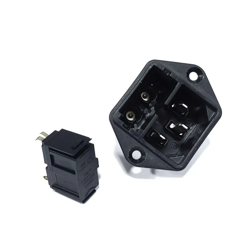 AC Power Plug with 2 Fuse Compartments, 10A 250V